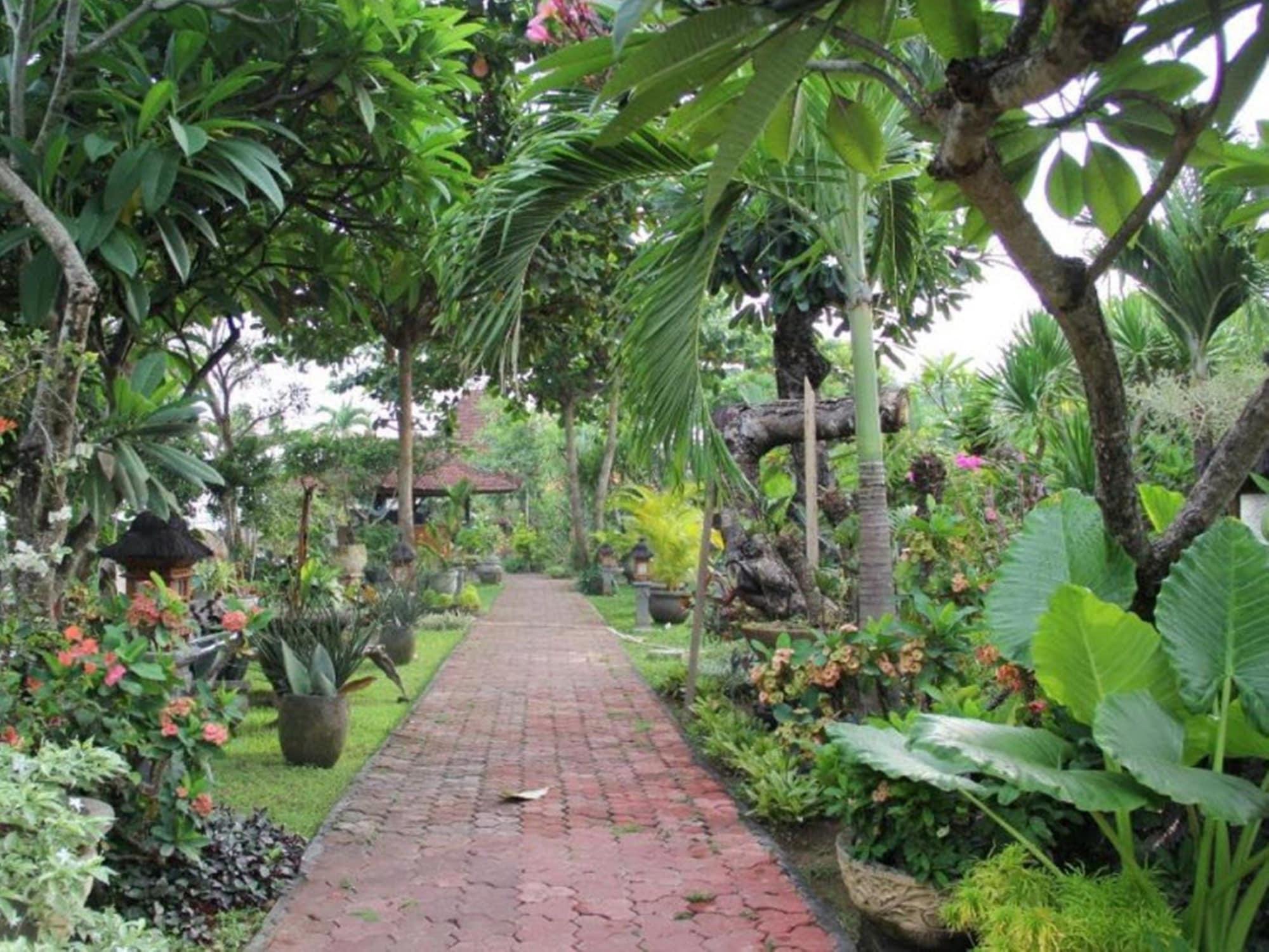 Gazebo Beach Hotel Sanur Exterior foto