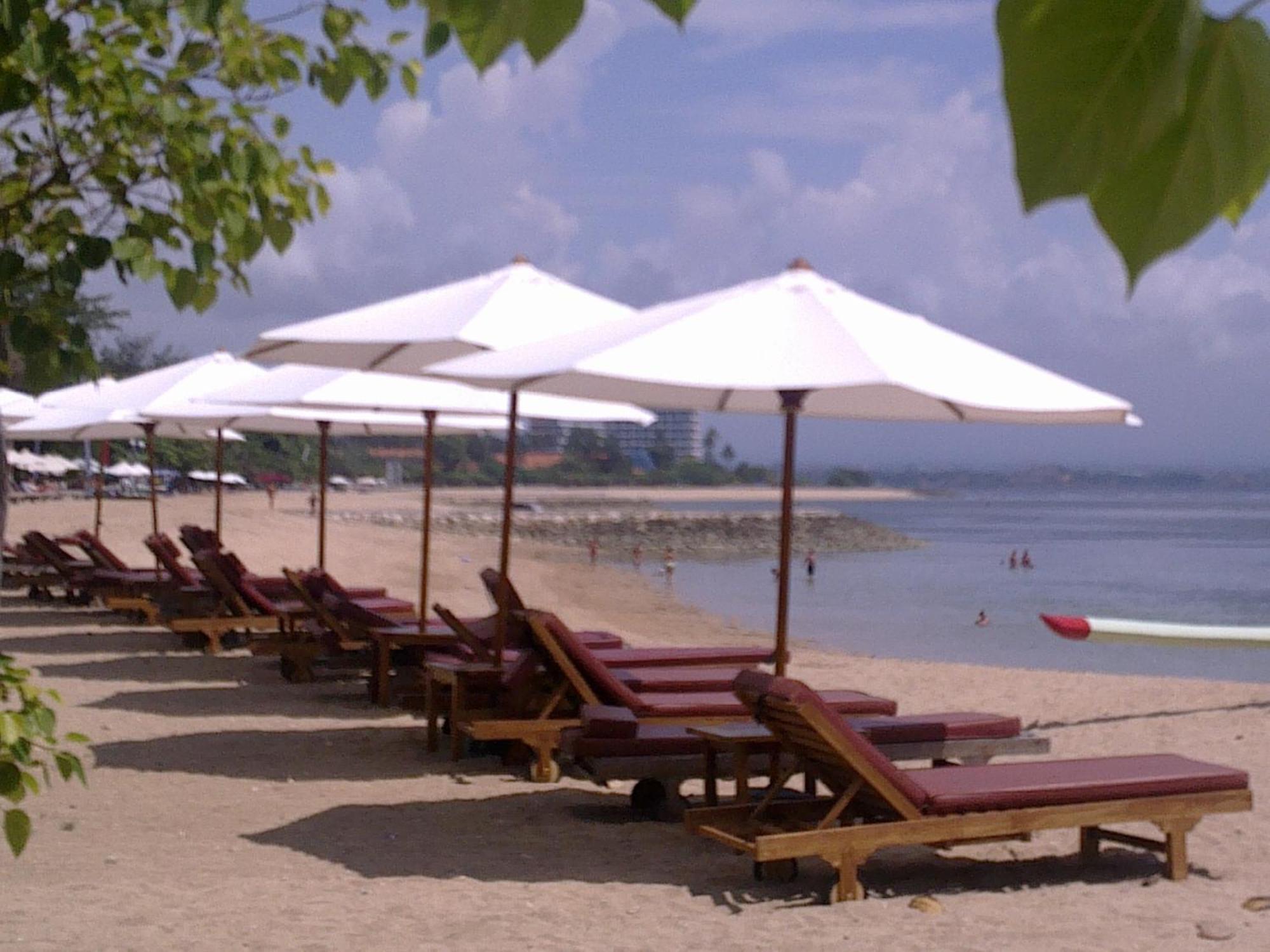 Gazebo Beach Hotel Sanur Exterior foto