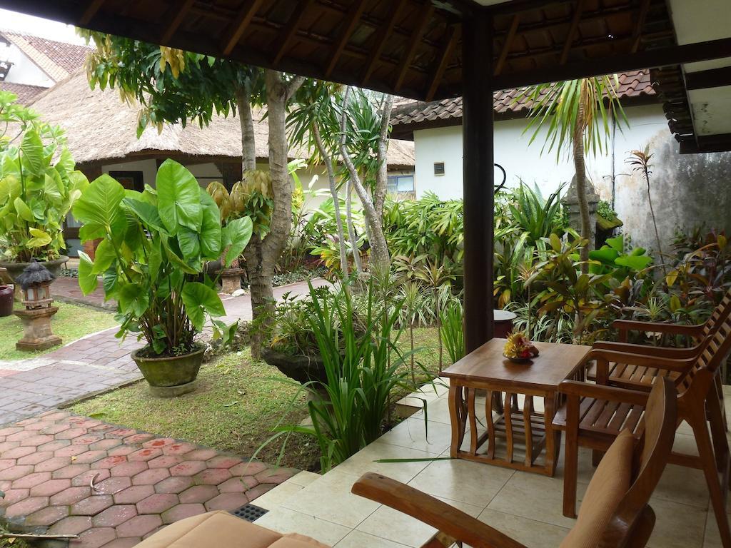 Gazebo Beach Hotel Sanur Exterior foto